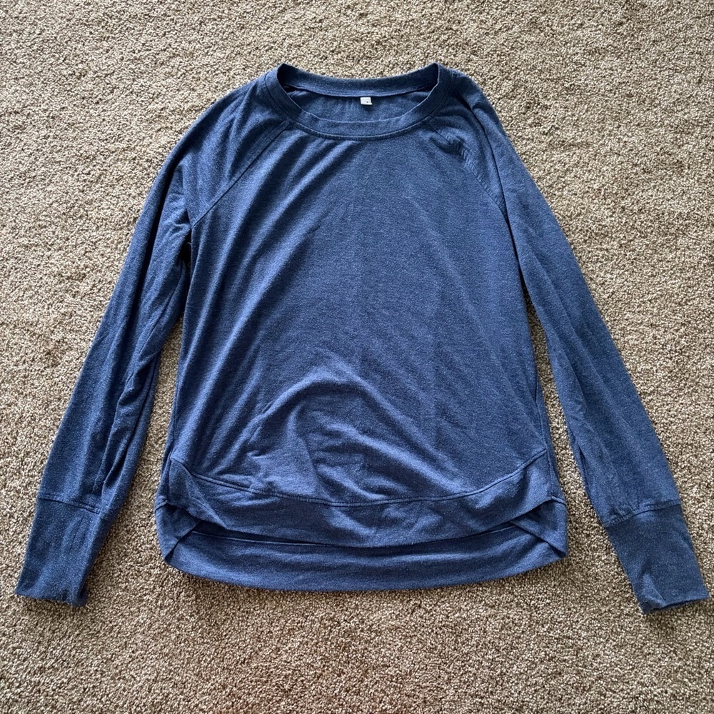 Women’s Blue Long Sleeve Top